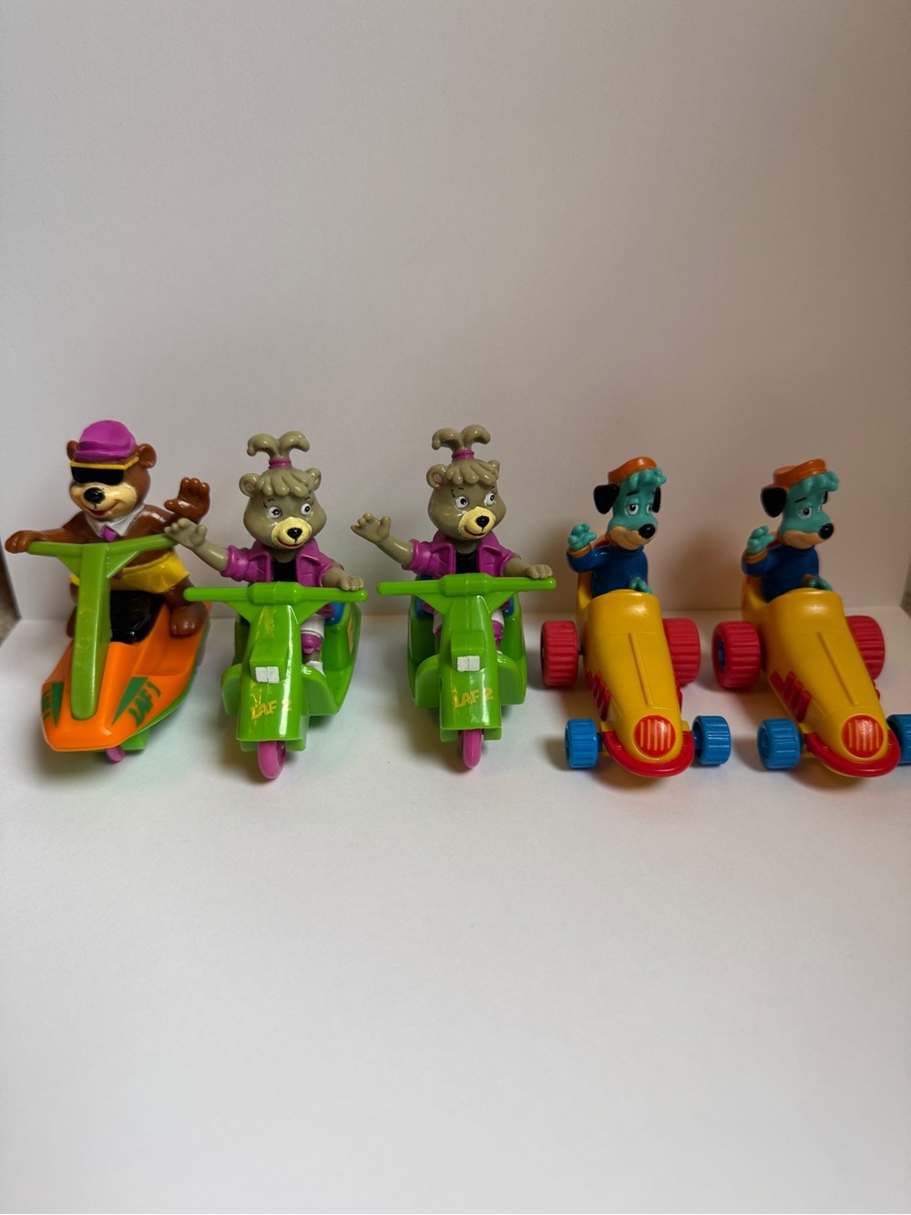 1991 Hanna Barbera Yogi Bear Happy Meal Toys
